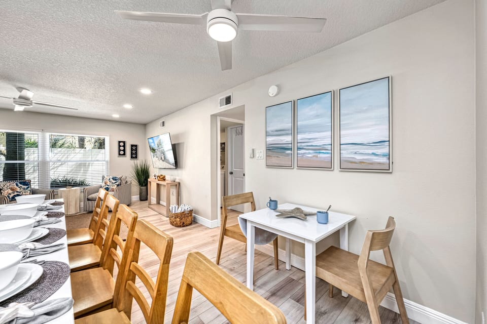 Bright and functional, with seating for two next to the bar—ideal for casual snacks or planning your day.