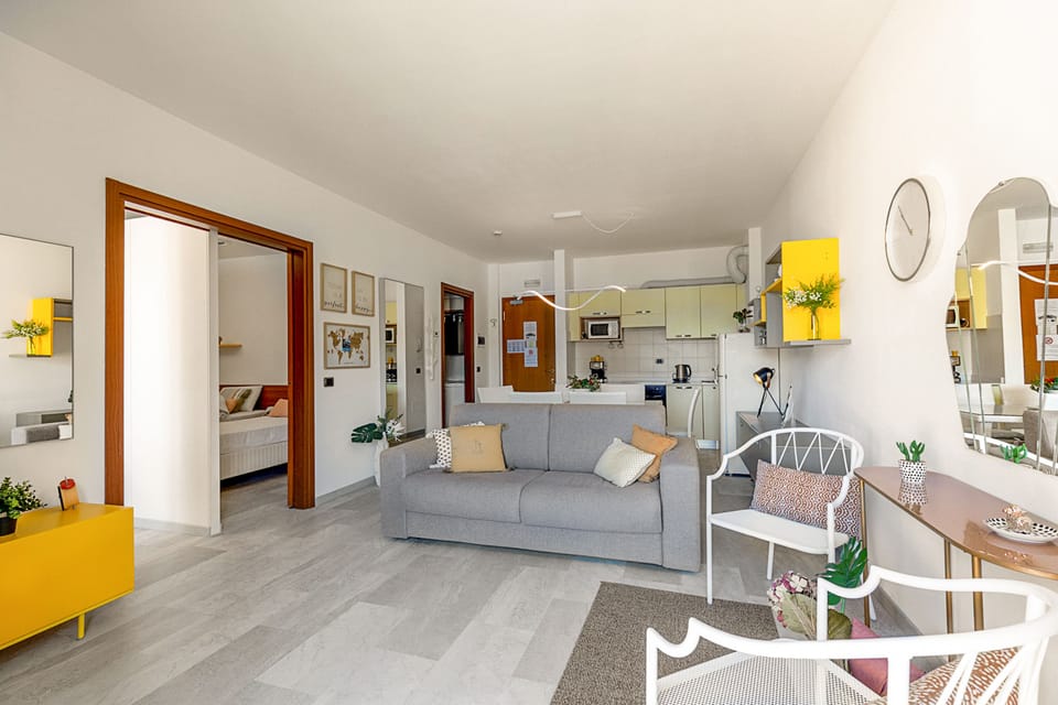 Living and dining room