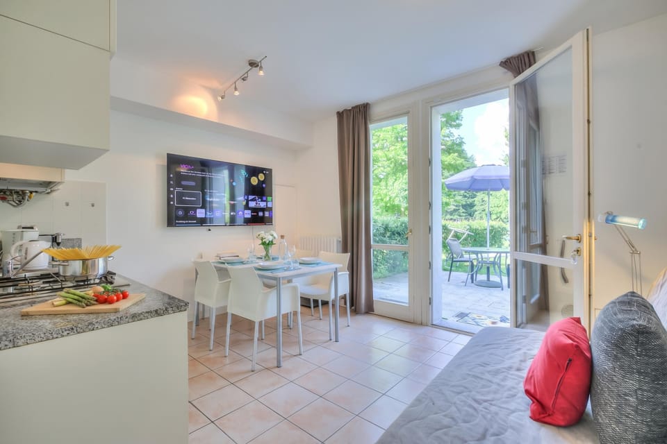 Living and dining room