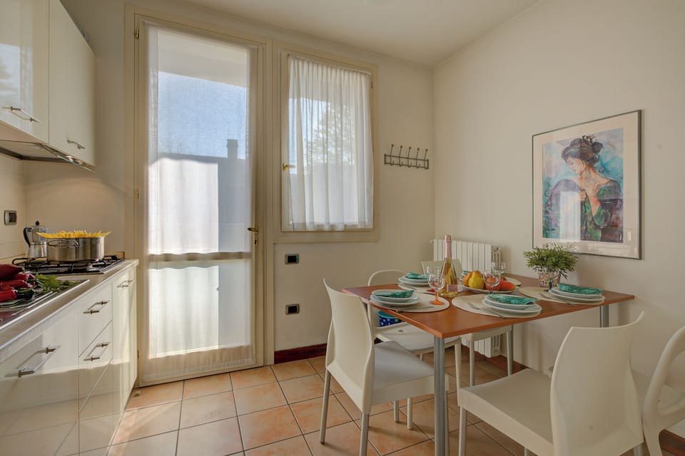 Kitchen and dining area