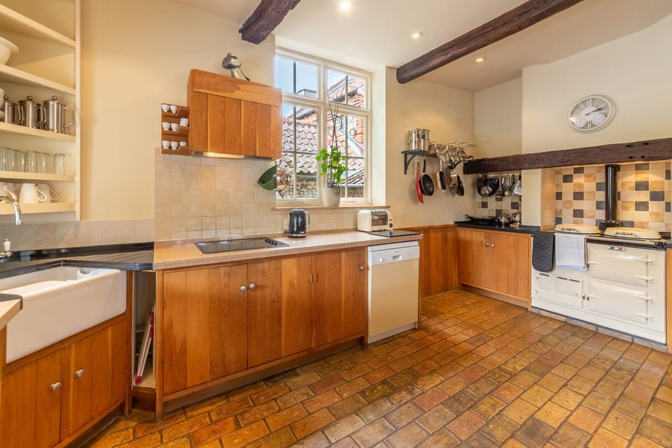 Ground floor: Kitchen