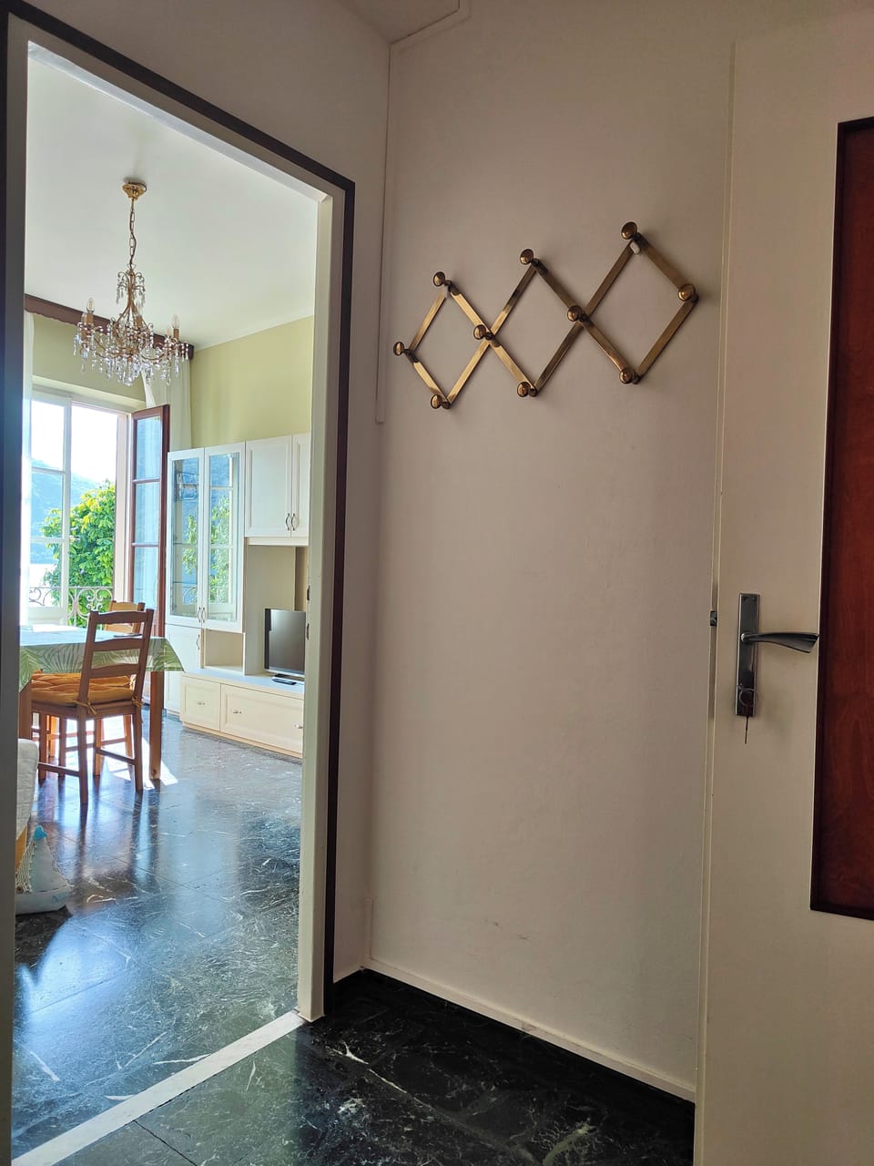 RESIDENCE "Il Gabbiano" 1 - apartment in the center of Cannobio with lake view Apartment in Cannobio
