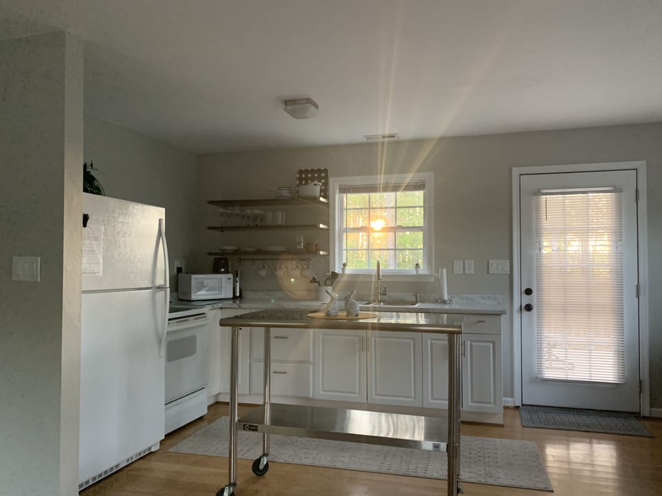 Kitchen and sunrise