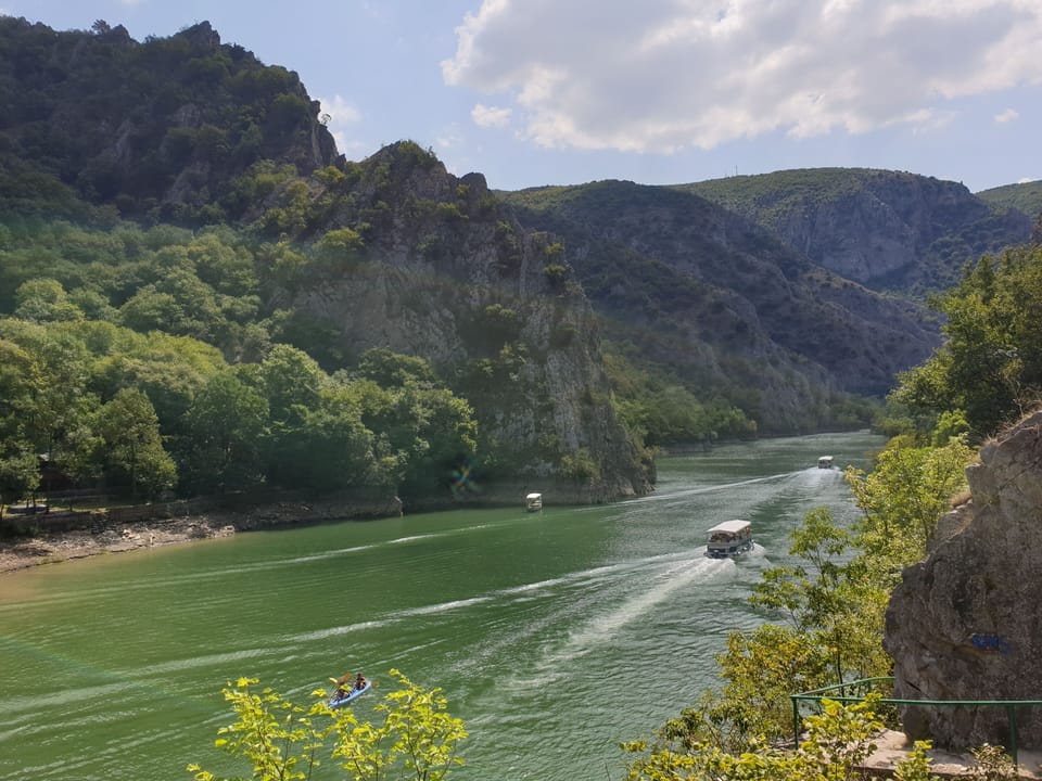 Lovely central apartment with free parking included! Apartment in Skopje