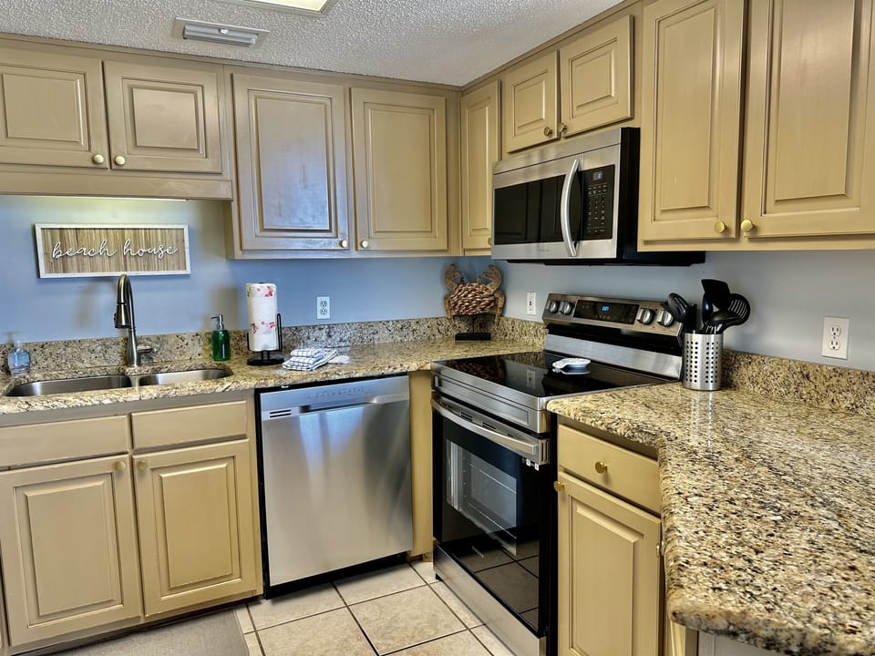 Nice new appliances for you to use!