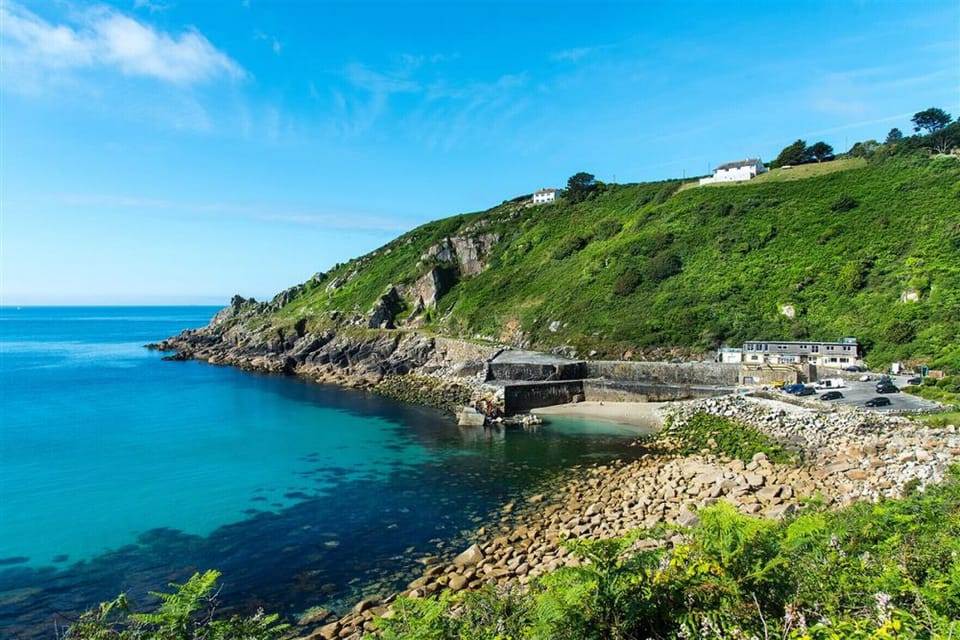 Less than a mile to Lamorna Cove