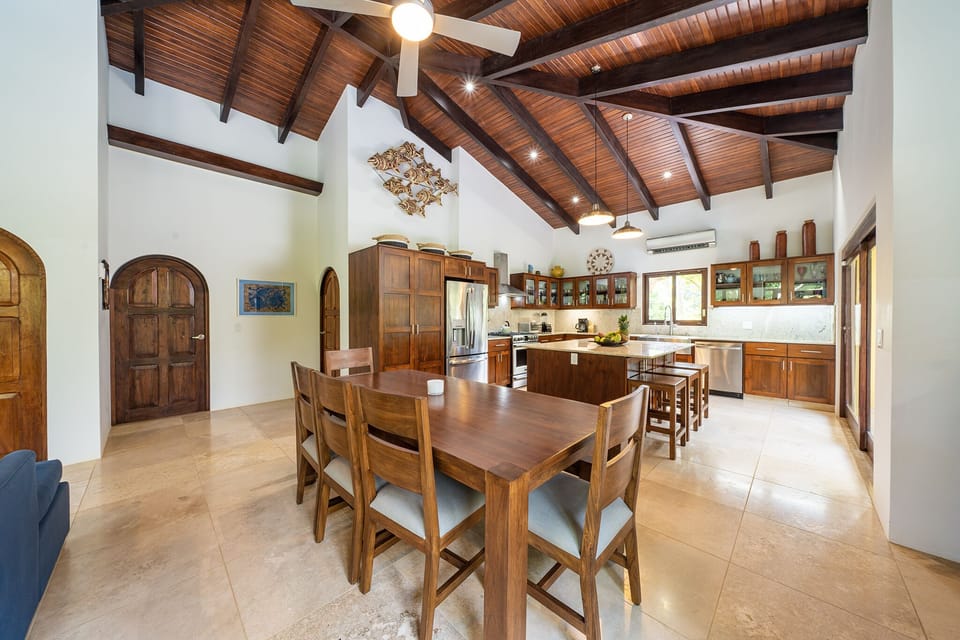 2nd floor dining