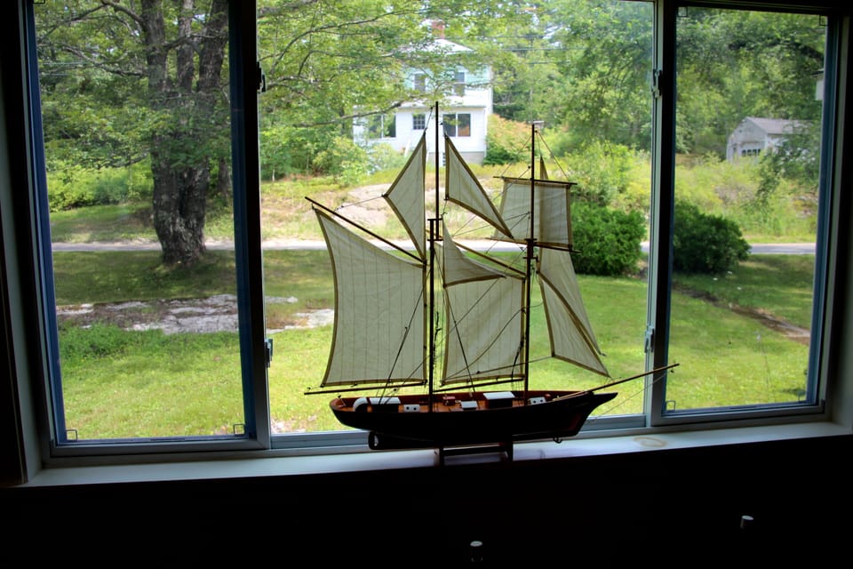 Nautical motif