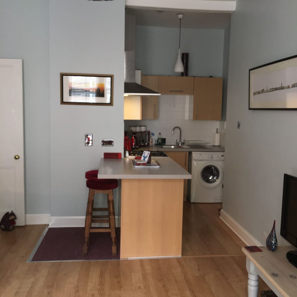 Well equipped Kitchen