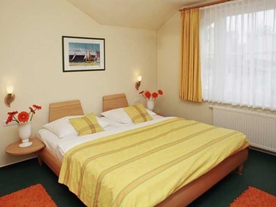 Apartment 09 top floor - Villa Meernixe - only 50 meters to the Baltic Sea beach Bed and Breakfast in Binz
