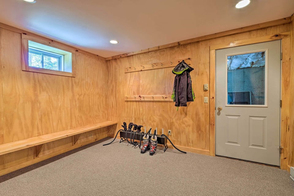 Ski Storage