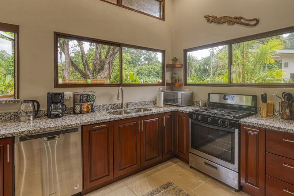 We can arrange for a personal chef to make a typical Costa Rican dinner at home!