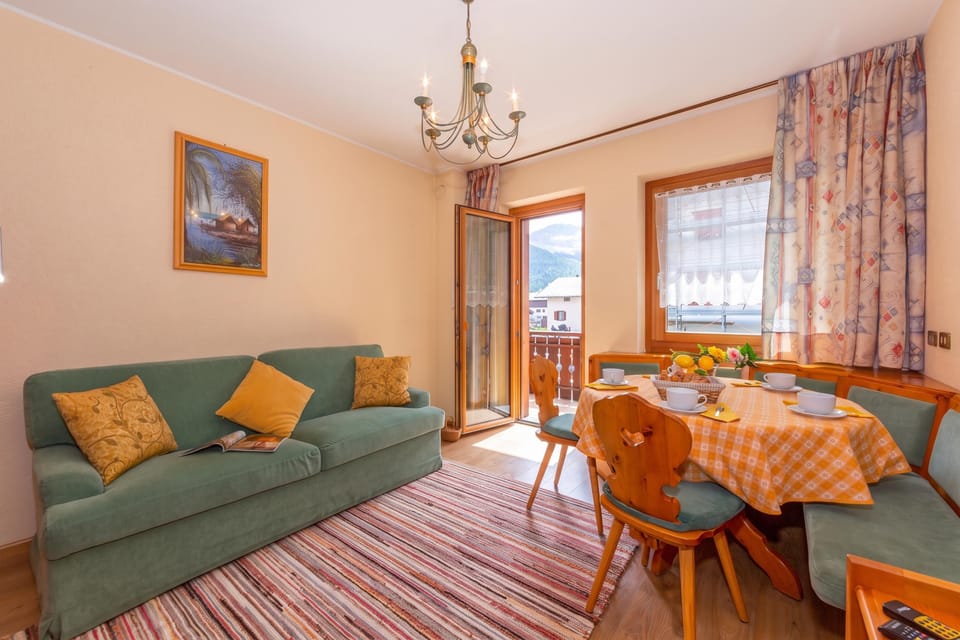 Living and dining room