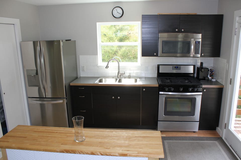 Full Kitchen 