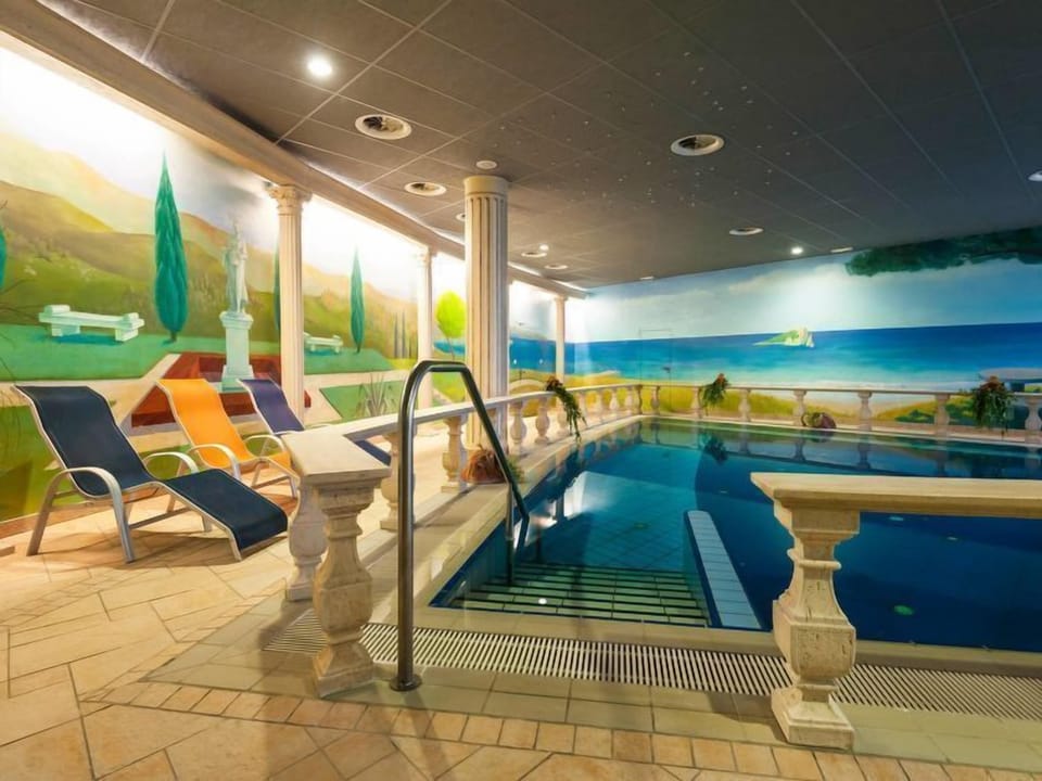 Pool Indoor
