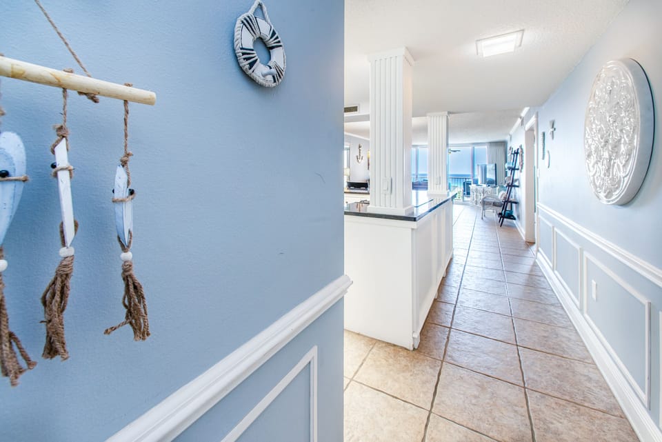Entry in the kitchen/living area