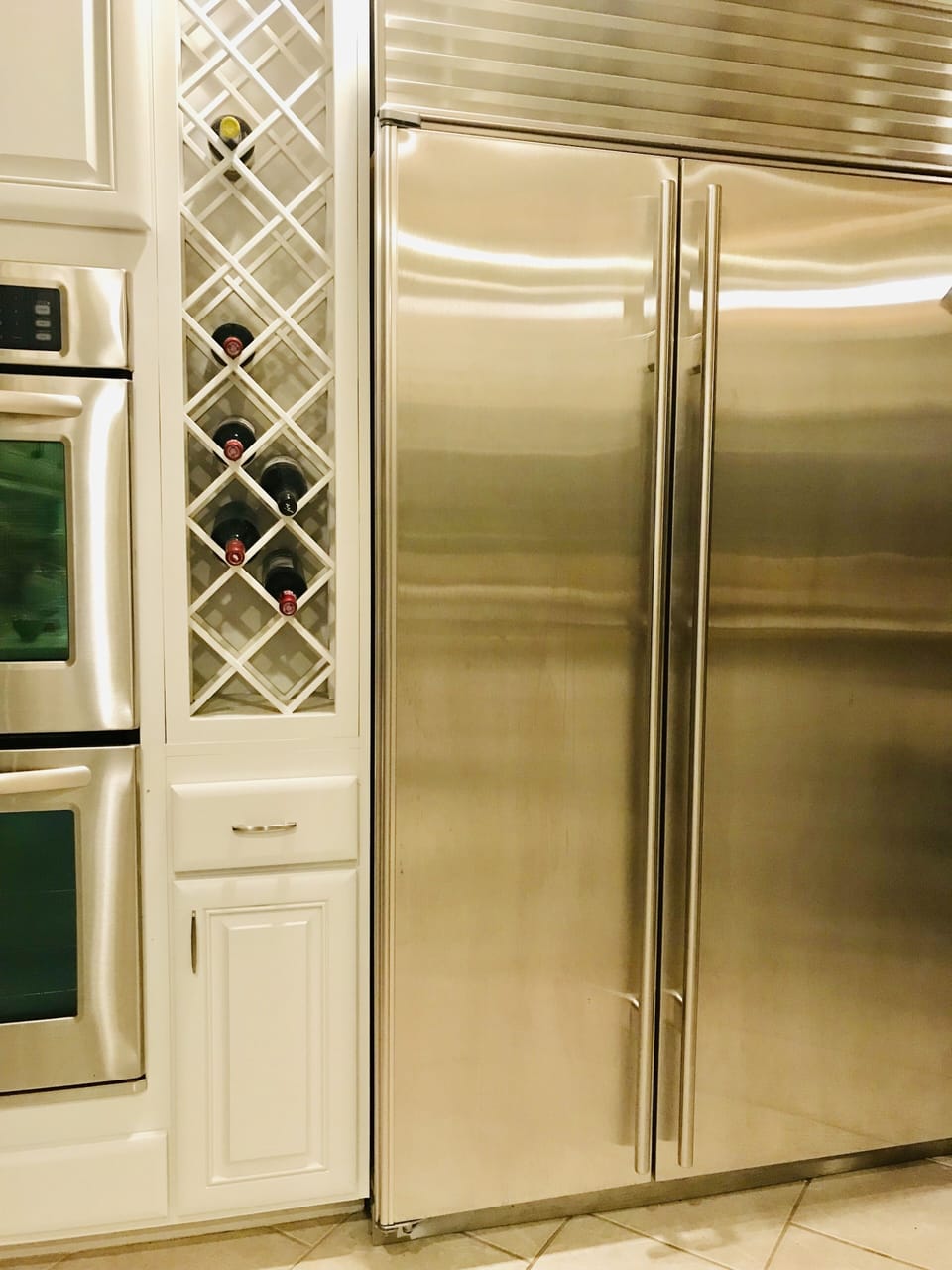 Large Sub-Zero refrigerator with lots of room. 