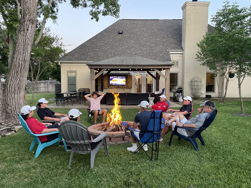 Awesome backyard space with firepit/huge patio/TV/pergola/strong lights/grill