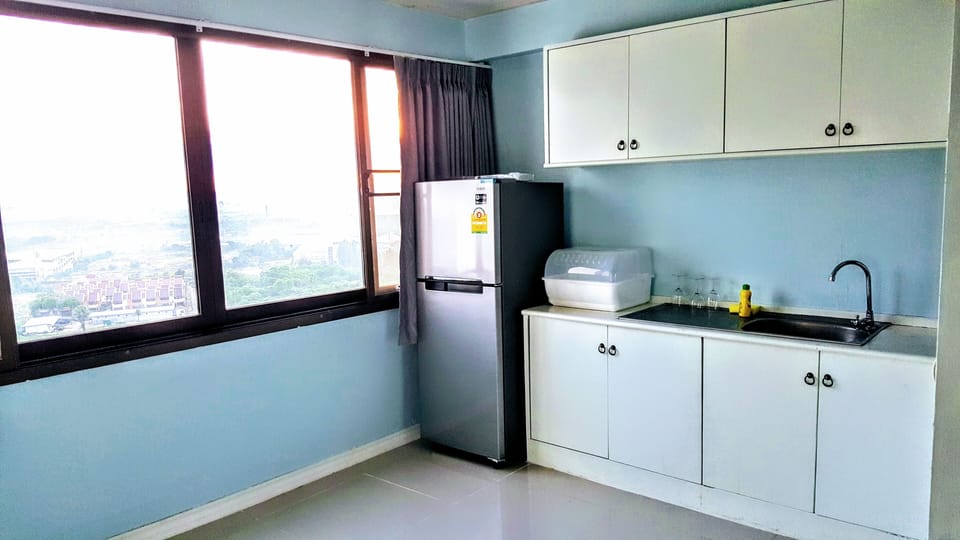 SUITE on the PRIVATE BEACH / 2 Bedrooms