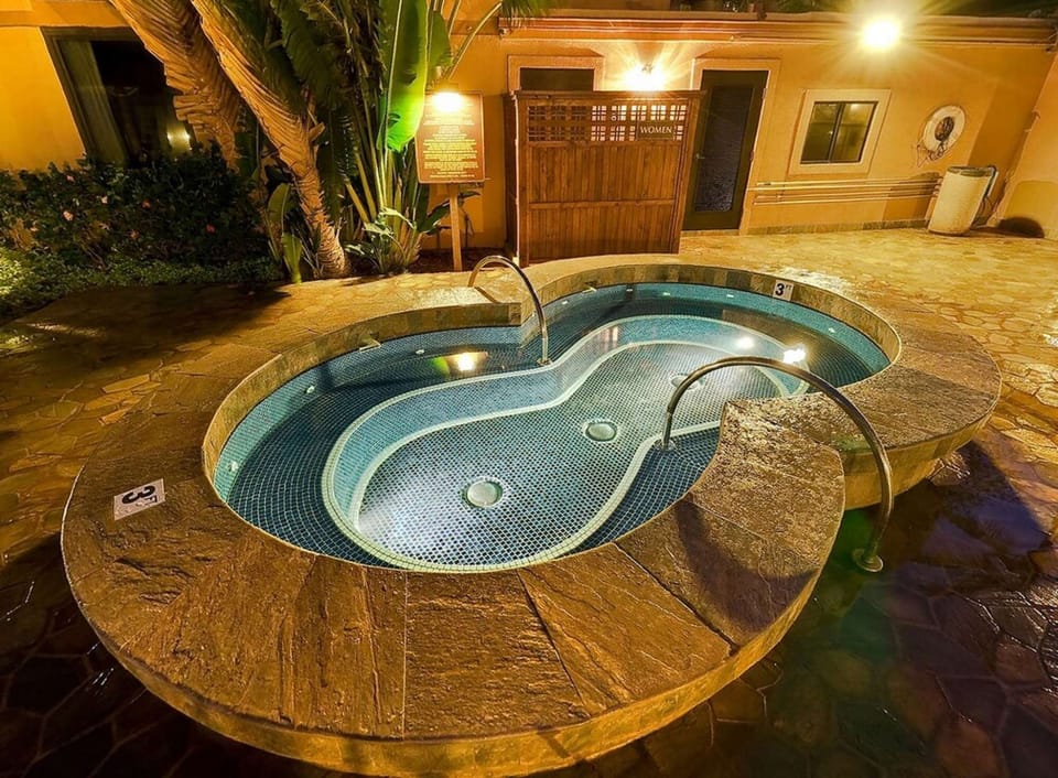 Hot Tub