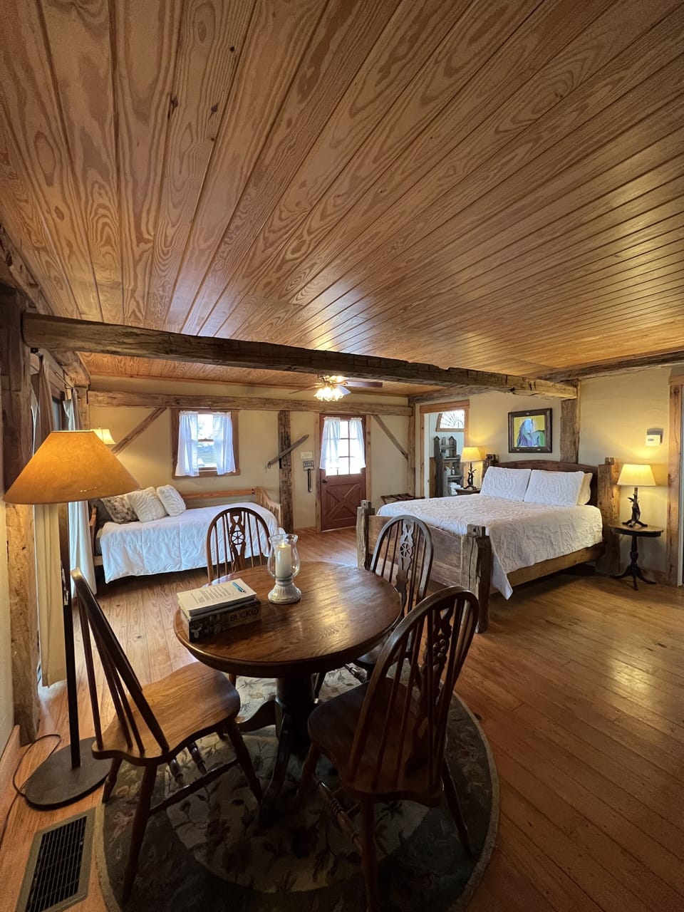 Sunrise side comfortably sleeps up to three with a full size & twin bed.