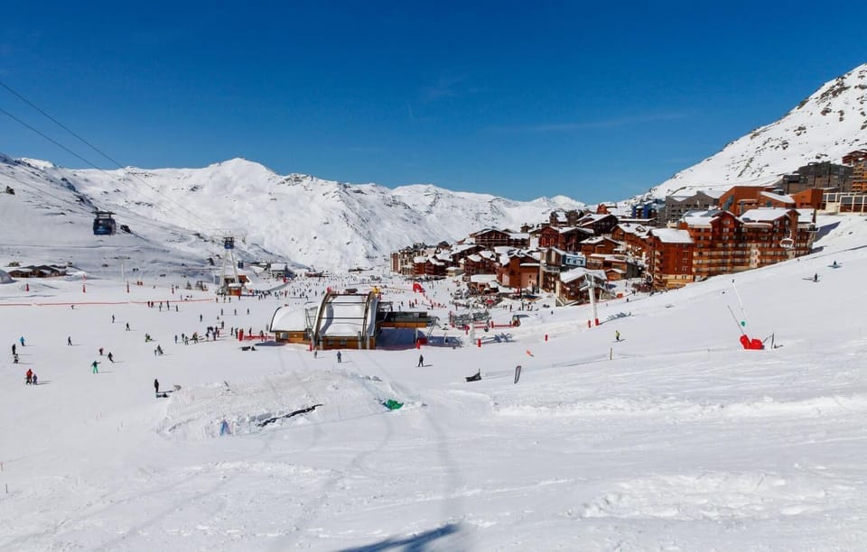Snow and ski sports