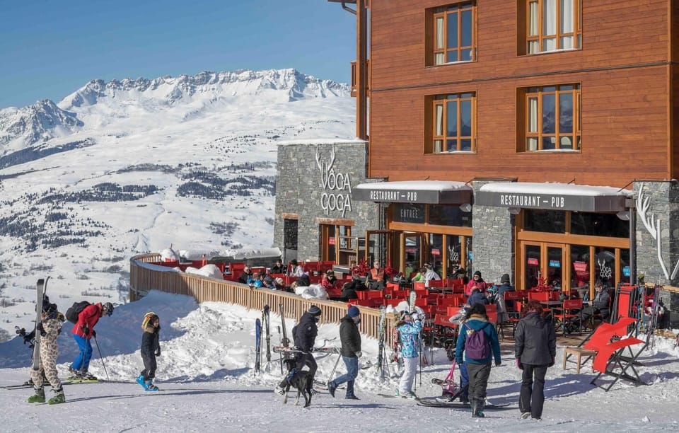 Snow and ski sports