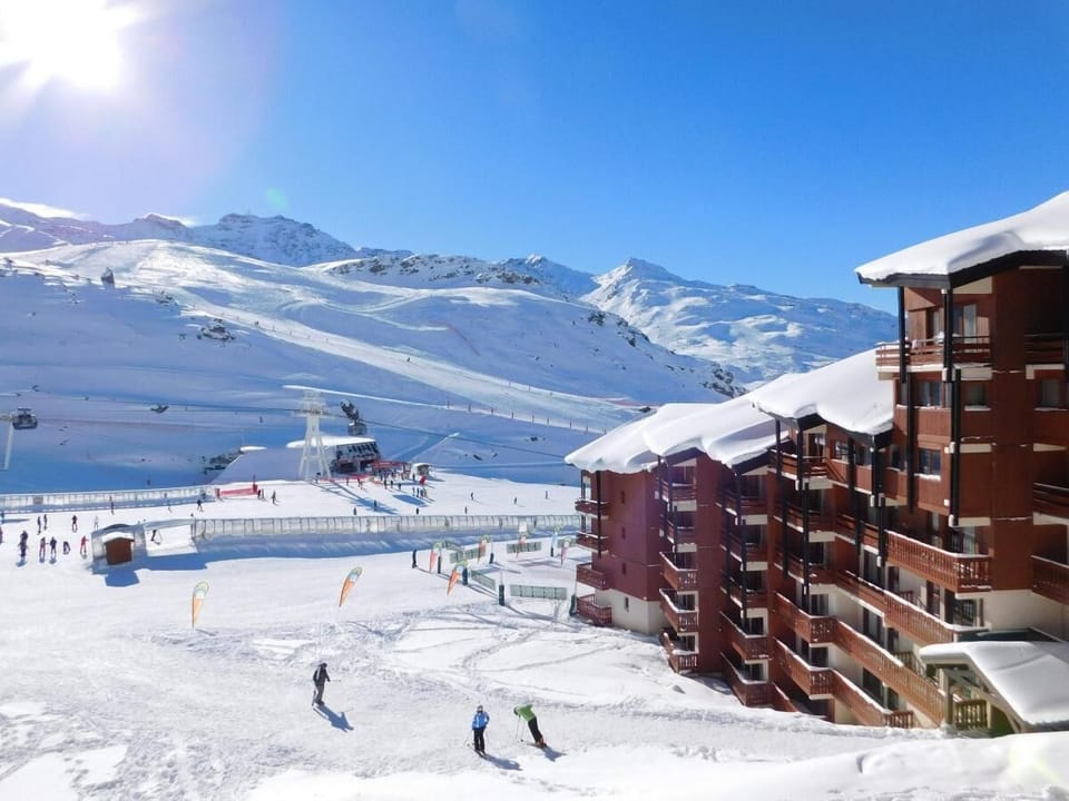 Snow and ski sports