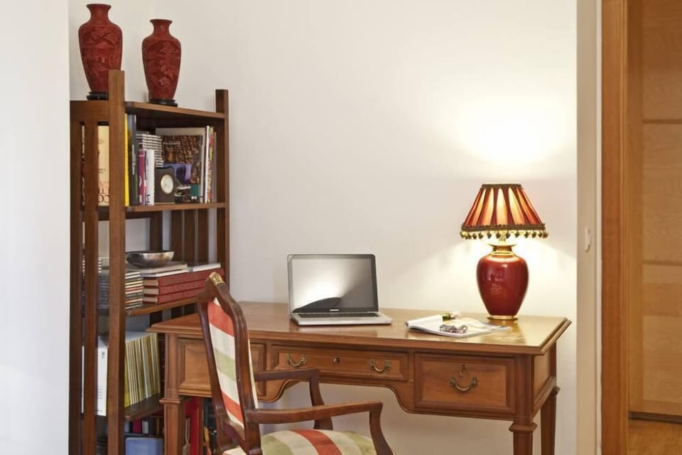 Office area in Master bedroom