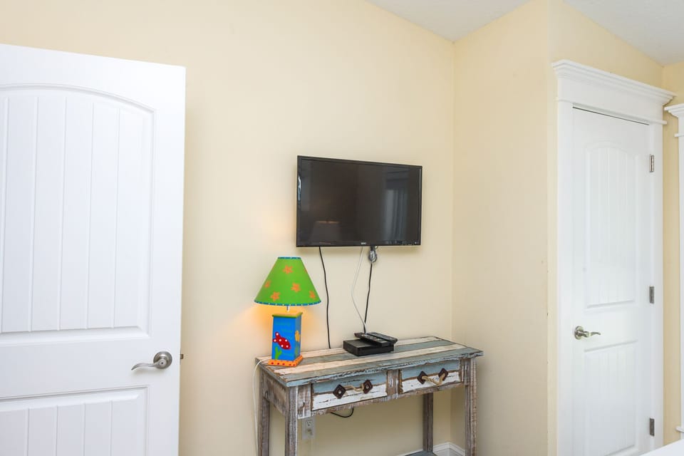 Twin Bedroom Entertainment