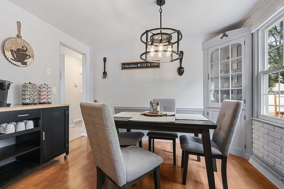 Dining Room - coffee & tea station, 4 person dining table, and 