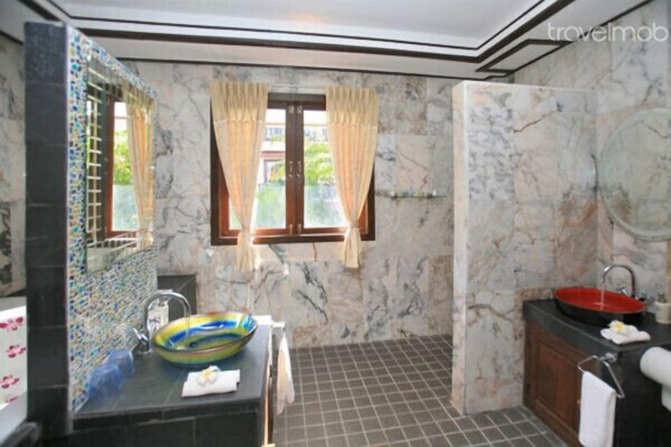 Villa 4 Bedroom Cueymaille
