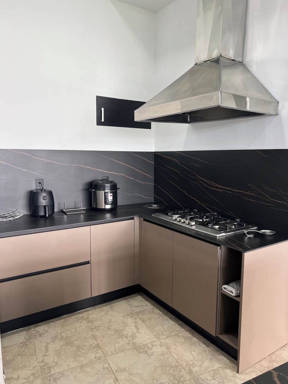 Large main kitchen