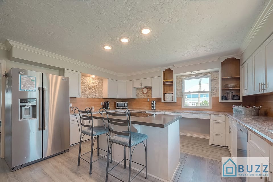 Perfect Spot for Casual Drinks and Chats