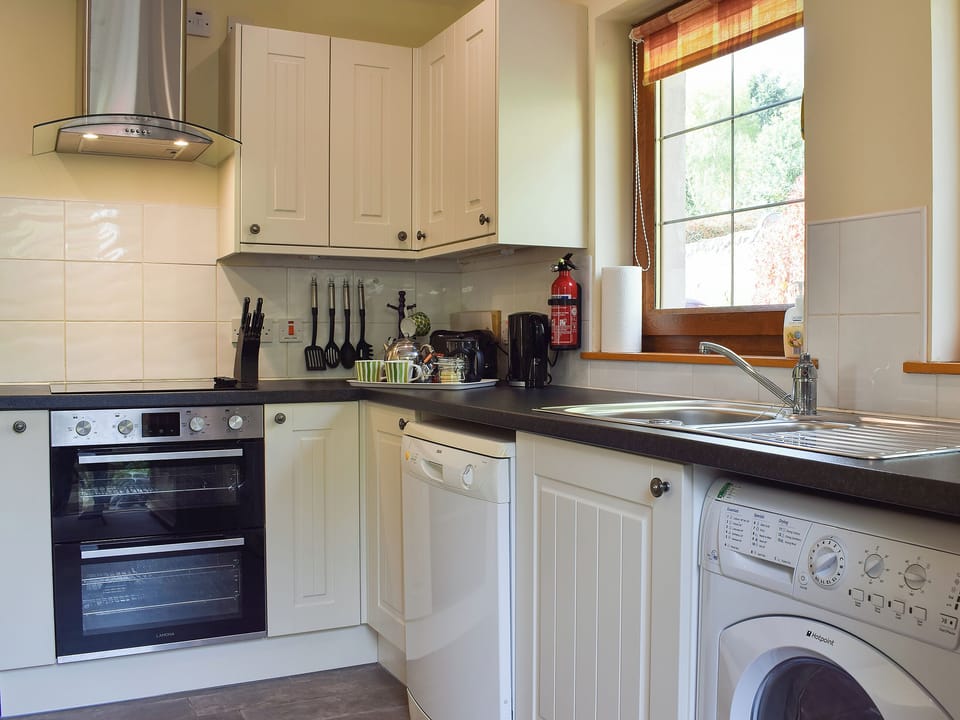 Well appointed kitchen | Little Tigh Craggan - Tigh Craggan Cottages, Weem, near Aberfeldy
