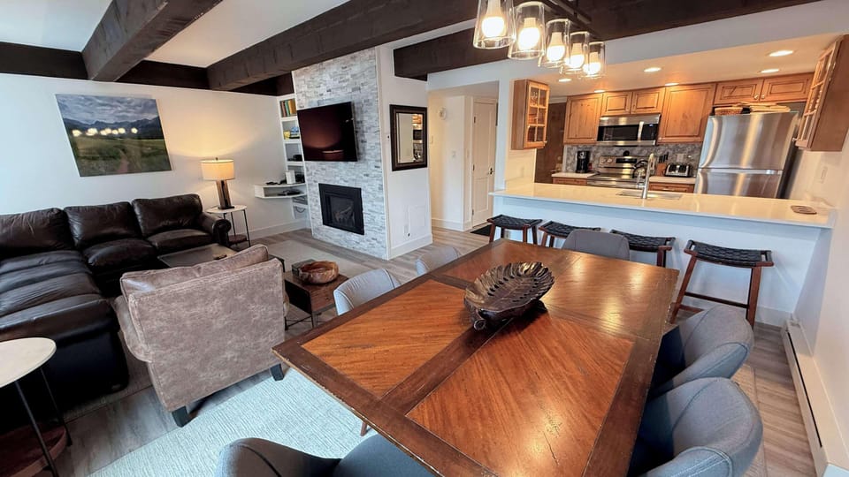 Dining table seats up to 6 people