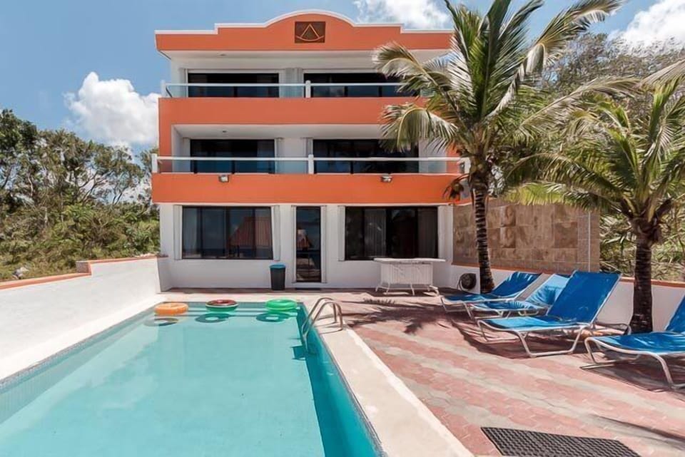 Large pool with comfortable loungers
