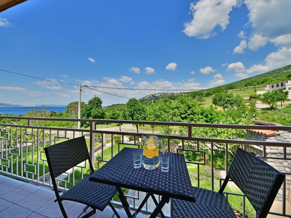 Cloud, Sky, Furniture, Property, Plant, Building, Table, Chair, Shade, Fence