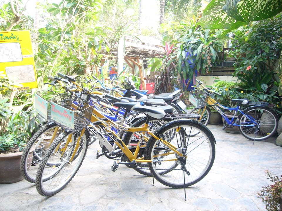Garden Homestay in Ampawa