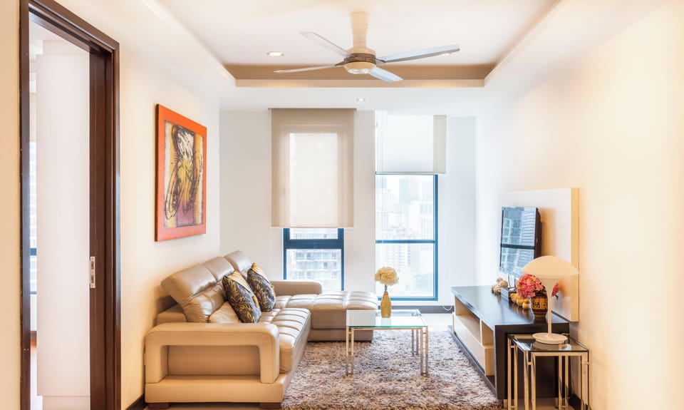 Clean & Nice Stay Near Mall (Casa)