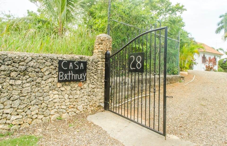 Welcome to Villa Bethney