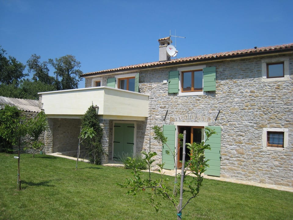 Rear terrace