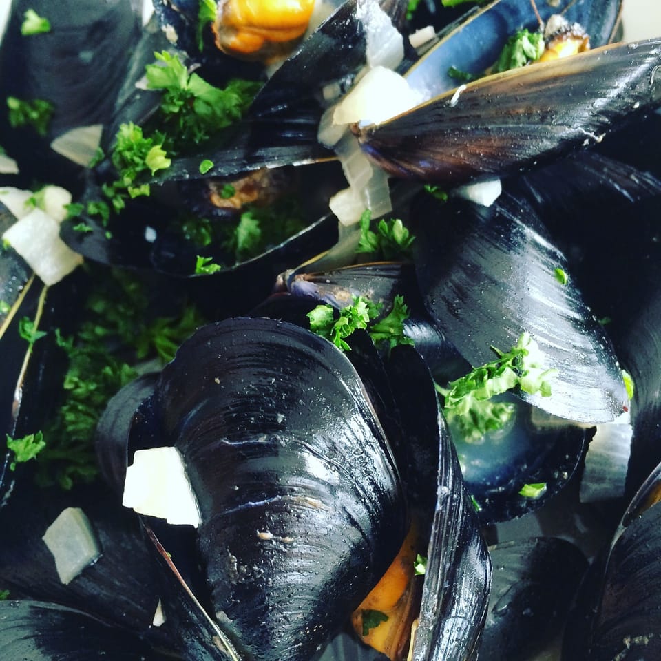 I want mussels !