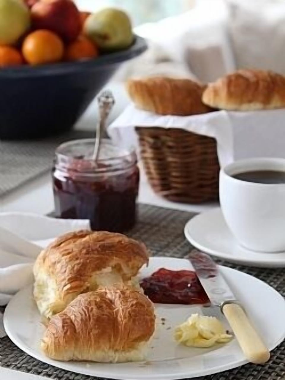 Delicious breakfasts including homegrown, homemade jam !