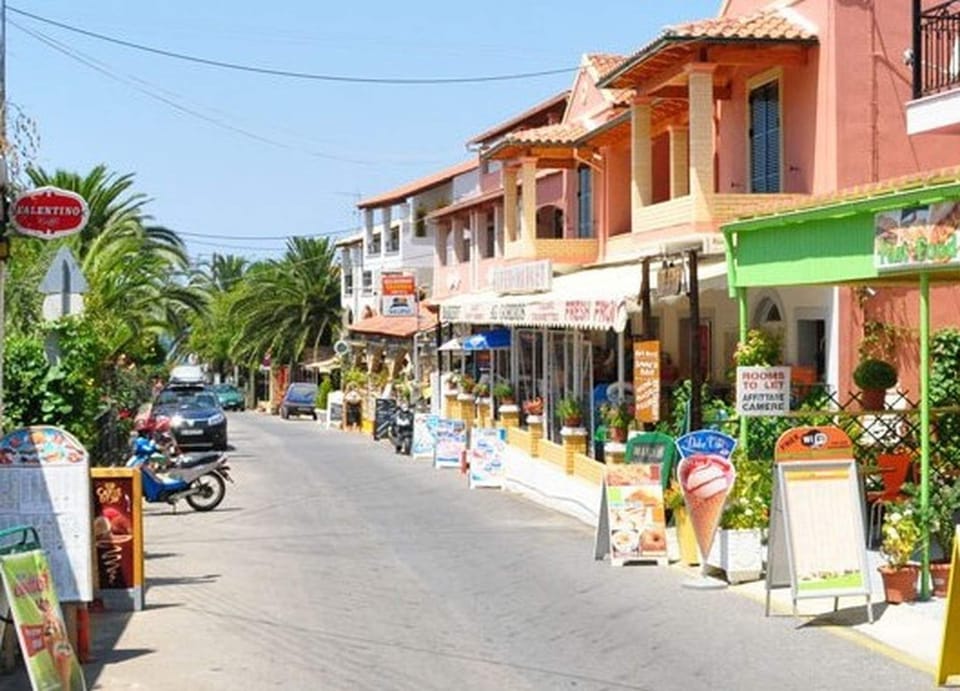 Agios Gordis village