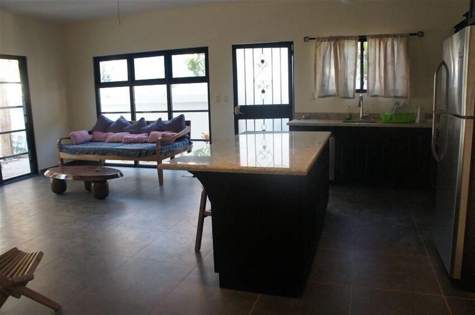 Kitchen/ Living Room
Granite, stainless steel