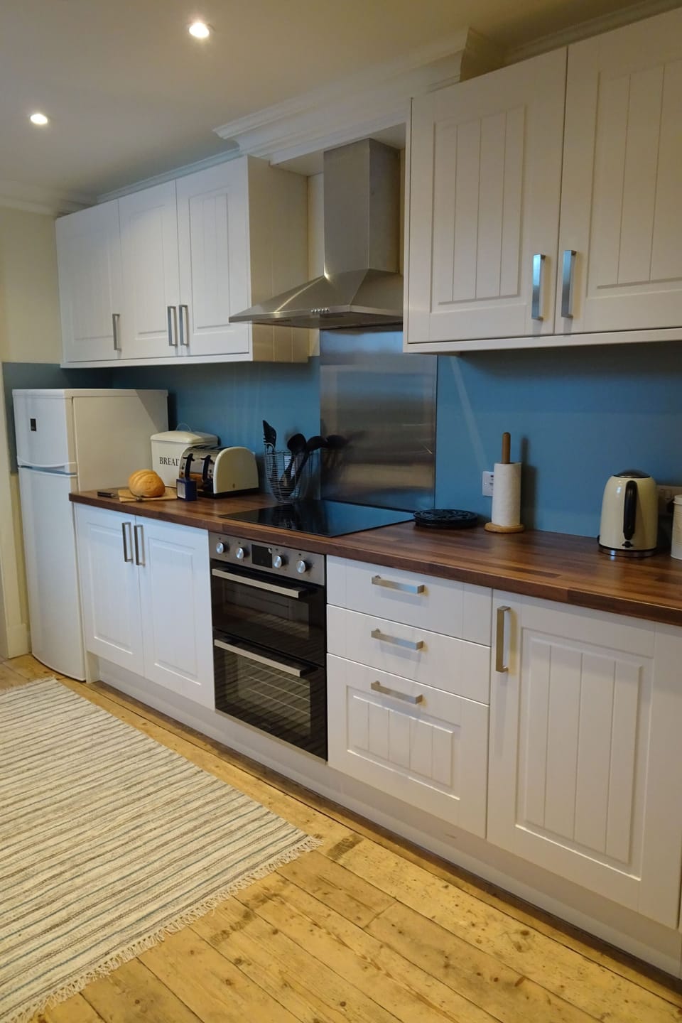 School Room kitchen.