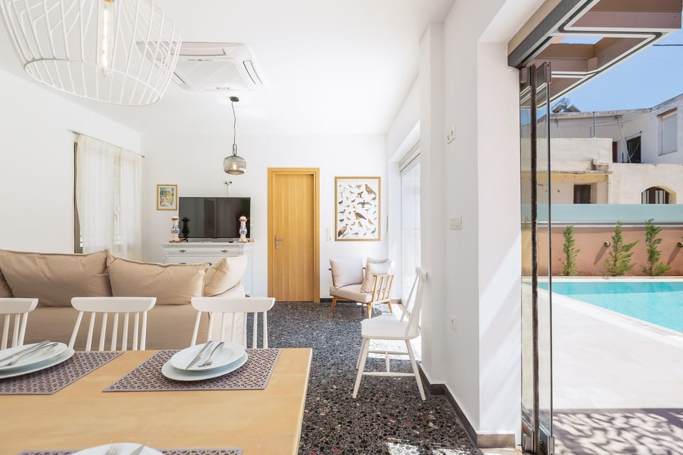 Floor to ceiling glass, folding doors open completely!