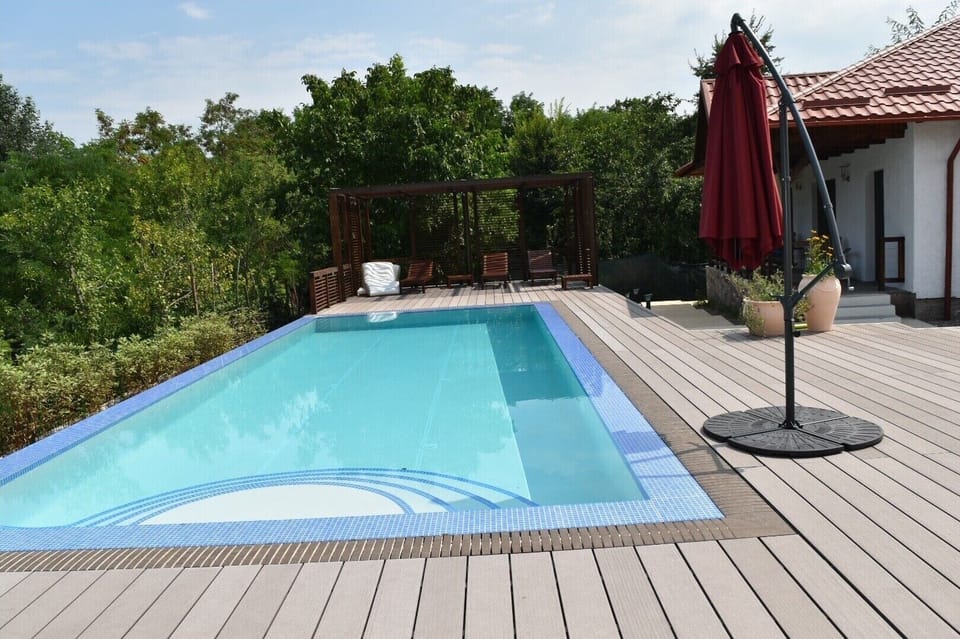 Pool view looking towards Feteasca Neagra cottage