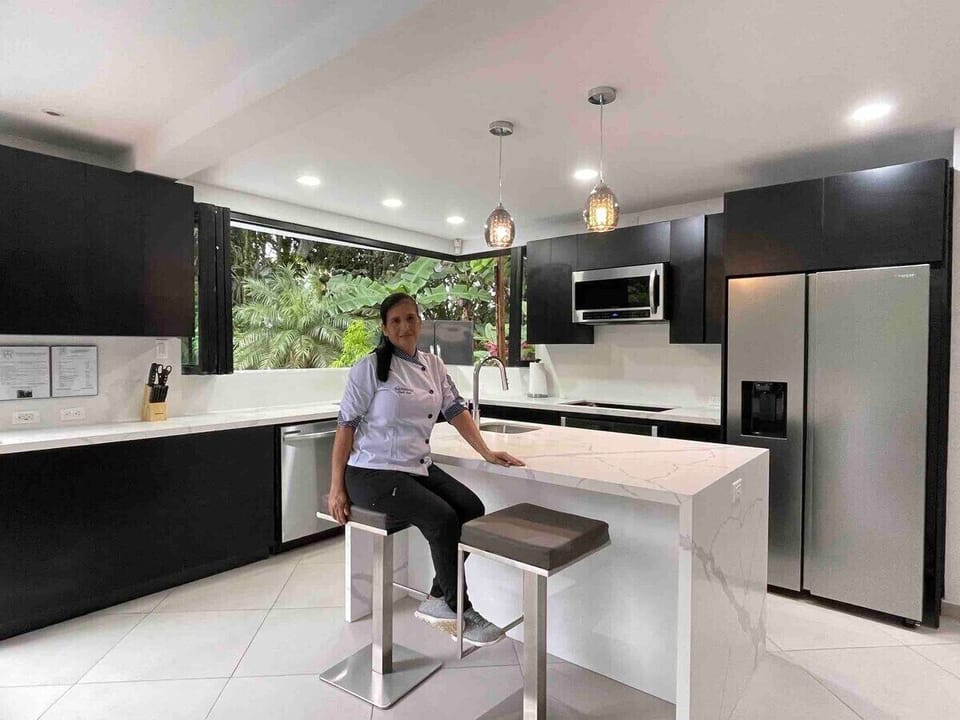 Chef Ana
